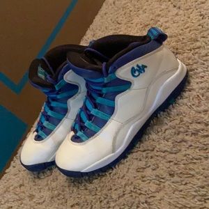 AirJordan 10 Retro 'Charlotte Hornetts’